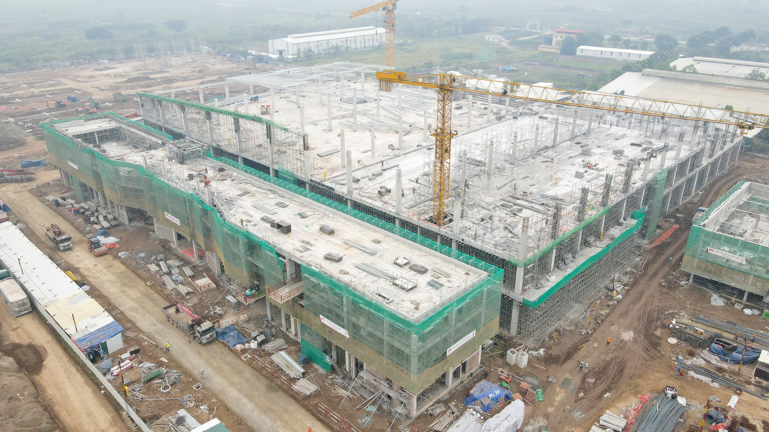 NHÀ MÁY SẢN XUẤT Ô TÔ VIỆT NHẬT