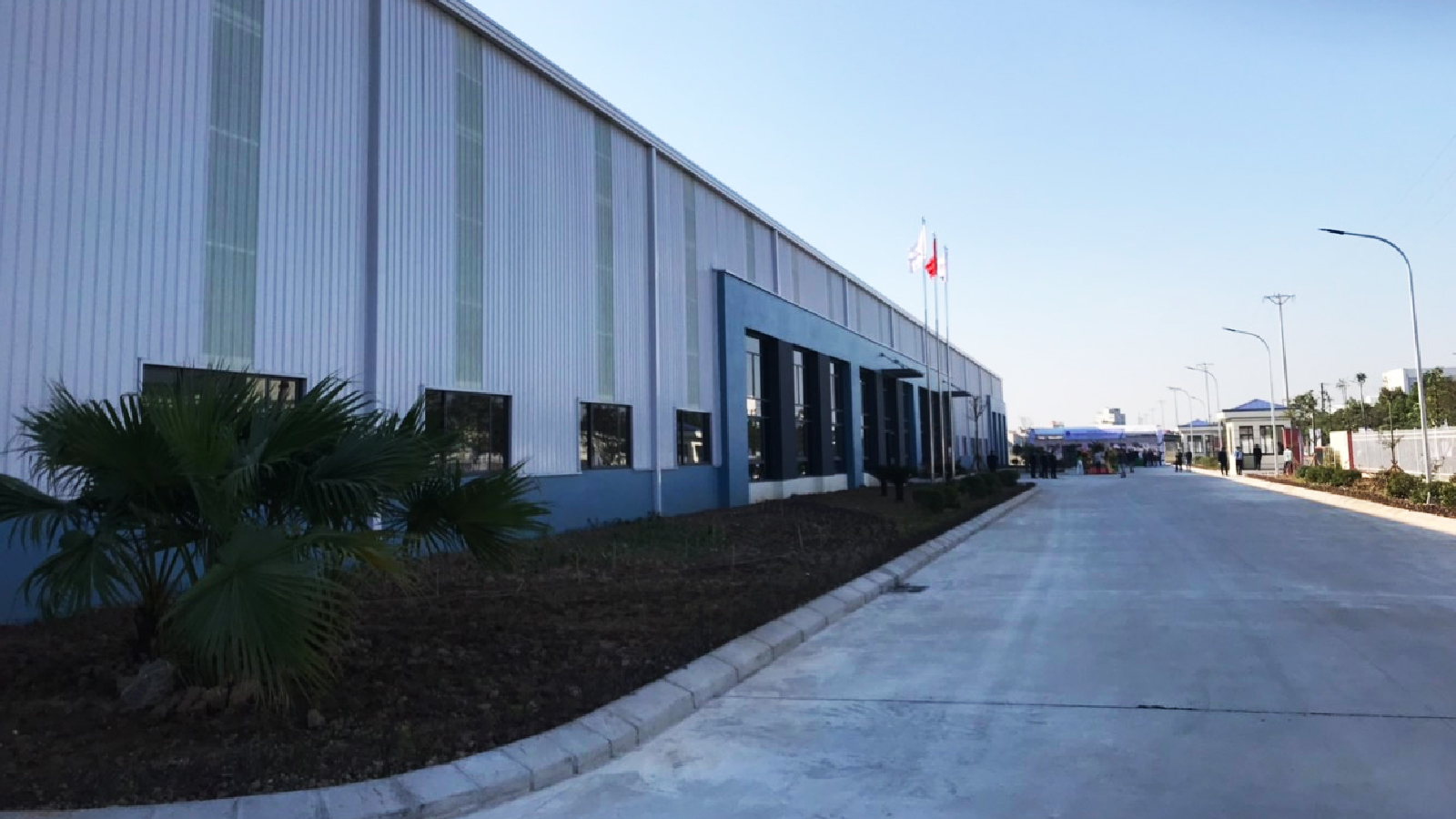 NM GIA CÔNG KÍNH TIẾT KIỆM NĂNG LƯỢNG VIGLACERA