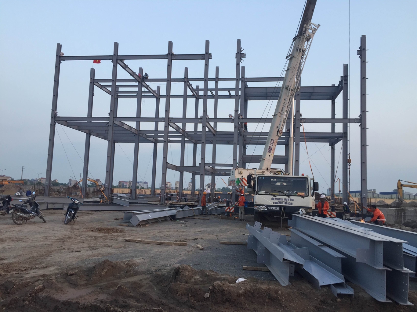 CÔNG TRƯỜNG NHÀ MÁY THỨC ĂN CHĂN NUÔI NASACO HÒA MẠC